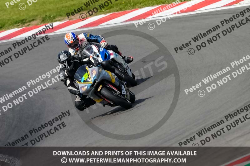 donington no limits trackday;donington park photographs;donington trackday photographs;no limits trackdays;peter wileman photography;trackday digital images;trackday photos